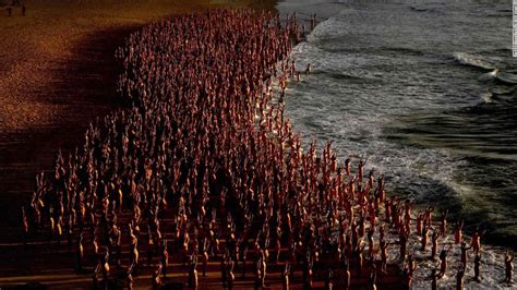 naked girl body paint|The Naked World of Spencer Tunick